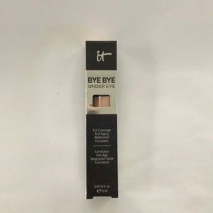 It Cosmetics Bye Bye Under eye concealer
